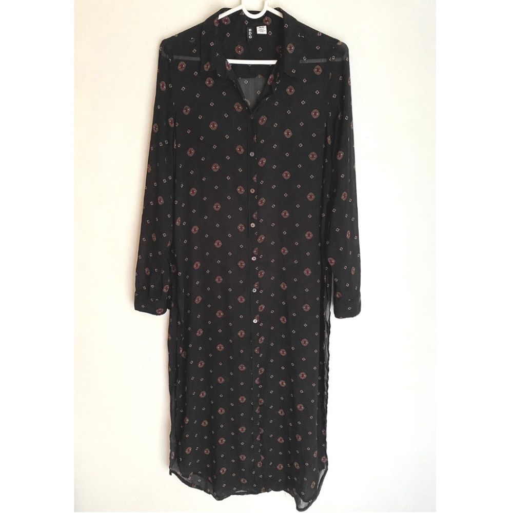 BDG Women's Sheer Western Print Side Slits Button Front Maxi Dress [US M]